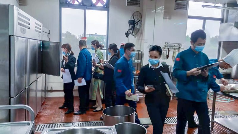 如何正确保存家用烘焙原料，延长其使用寿命？**